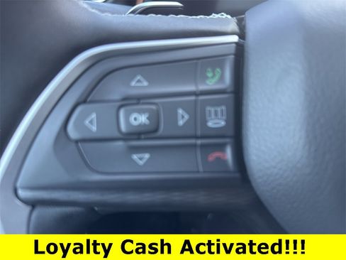 New 2025 Jeep Grand Cherokee Altitude image 16