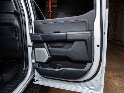 Used 2025 Ford F150 Raptor image 39