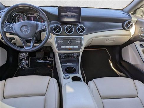 Used 2019 Mercedes-Benz CLA 250 4MATIC image 15