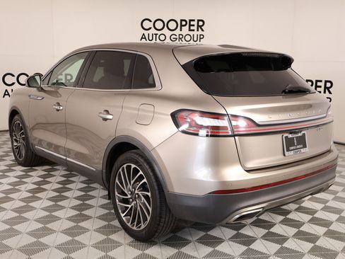 Used 2019 Lincoln Nautilus Reserve image 24