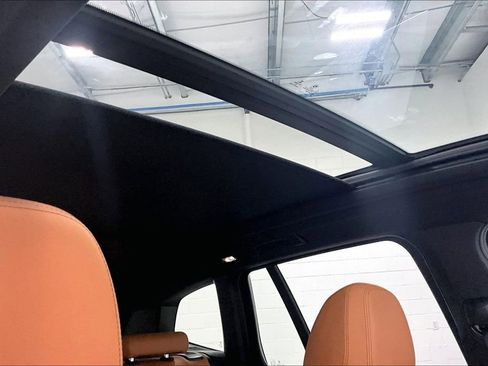 Used 2023 BMW X3 xDrive30i w/ Premium Package image 17