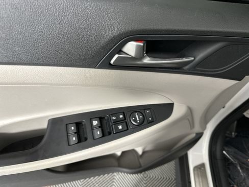 Used 2018 Hyundai Tucson SE FWD image 5