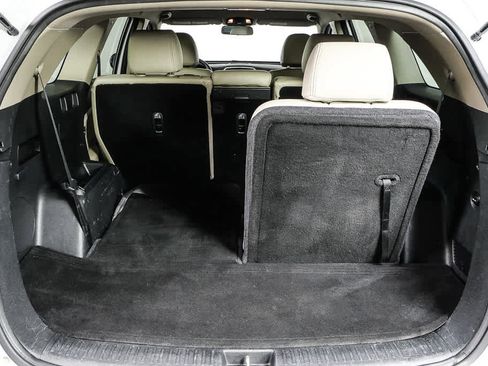Used 2020 Kia Sorento LX image 31