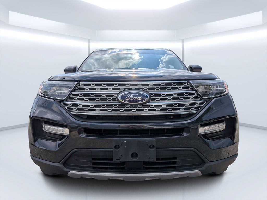 Used 2024 Ford Explorer Limited RWD image 8