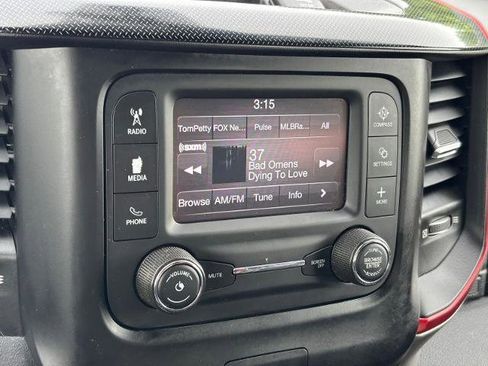 Used 2019 RAM 1500 Rebel AWD/4WD image 25