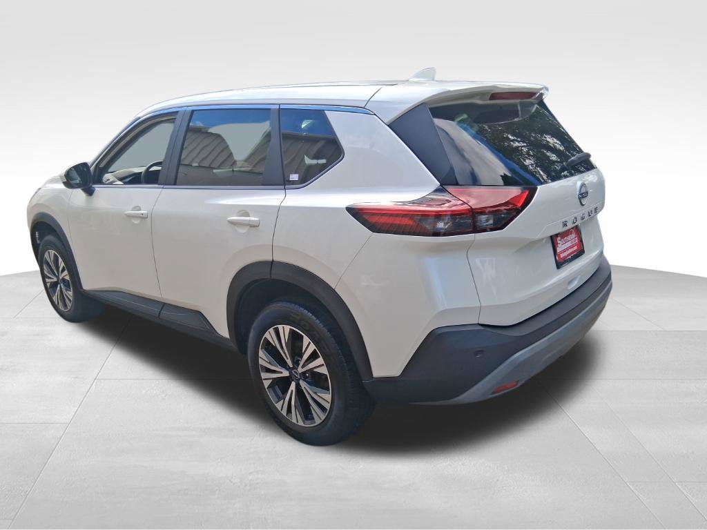 Used 2023 Nissan Rogue SV AWD/4WD image 7
