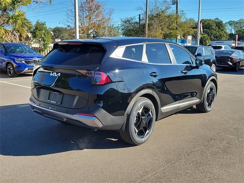 New 2026 Kia Sportage EX image 6