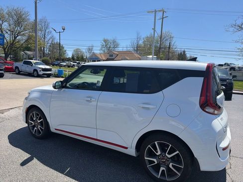 Used 2020 Kia Soul GT-Line Turbo FWD image 6