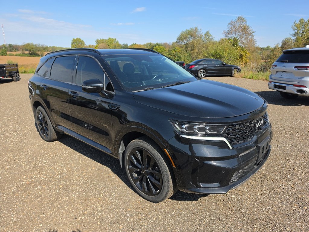 Used 2022 Kia Sorento SX AWD/4WD image 3