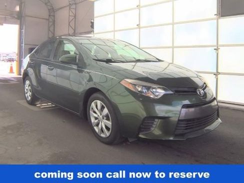 Used 2016 Toyota Corolla LE FWD image 1