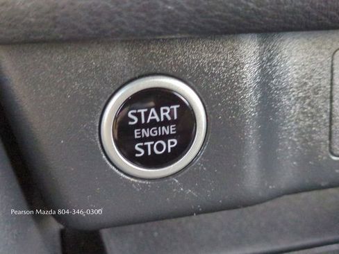 Used 2023 Nissan Rogue S image 27