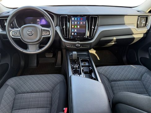 Used 2024 Volvo XC60 B5 Core w/ Protection Package Premier image 11