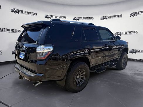 Used 2020 Toyota 4Runner SR5 w/ Convenience Package AWD/4WD image 8