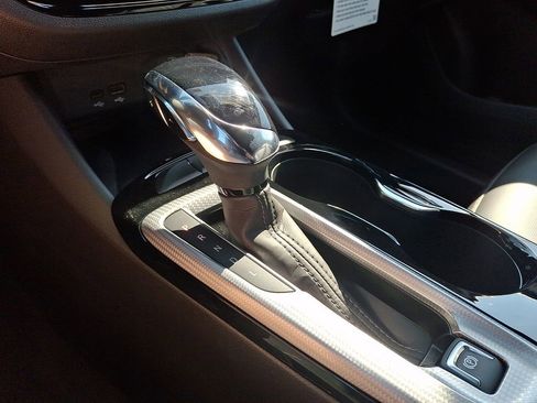 New 2026 Buick Envista Sport Touring FWD image 10