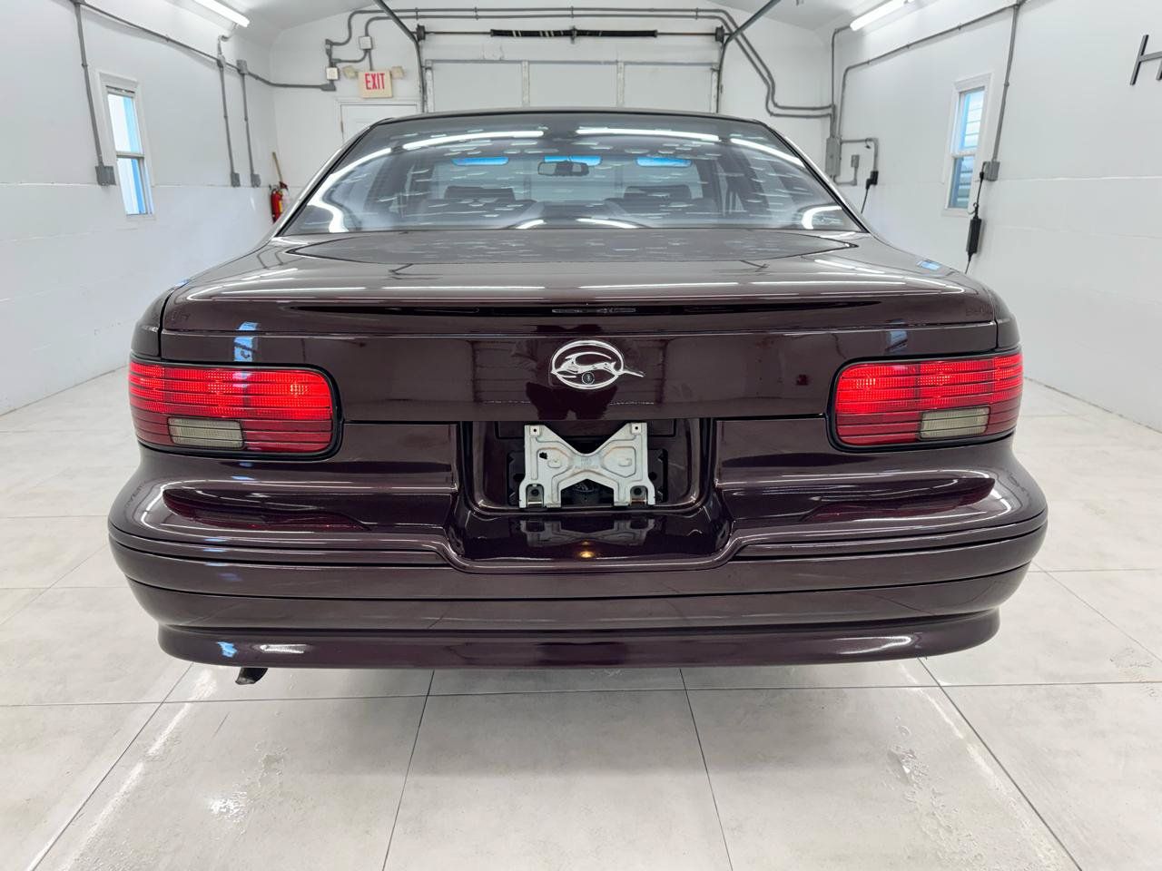 Used 1996 Chevrolet Impala SS RWD image 6