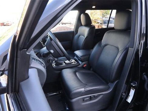 Certified 2024 Nissan Armada SL w/ Midnight Edition Package image 10