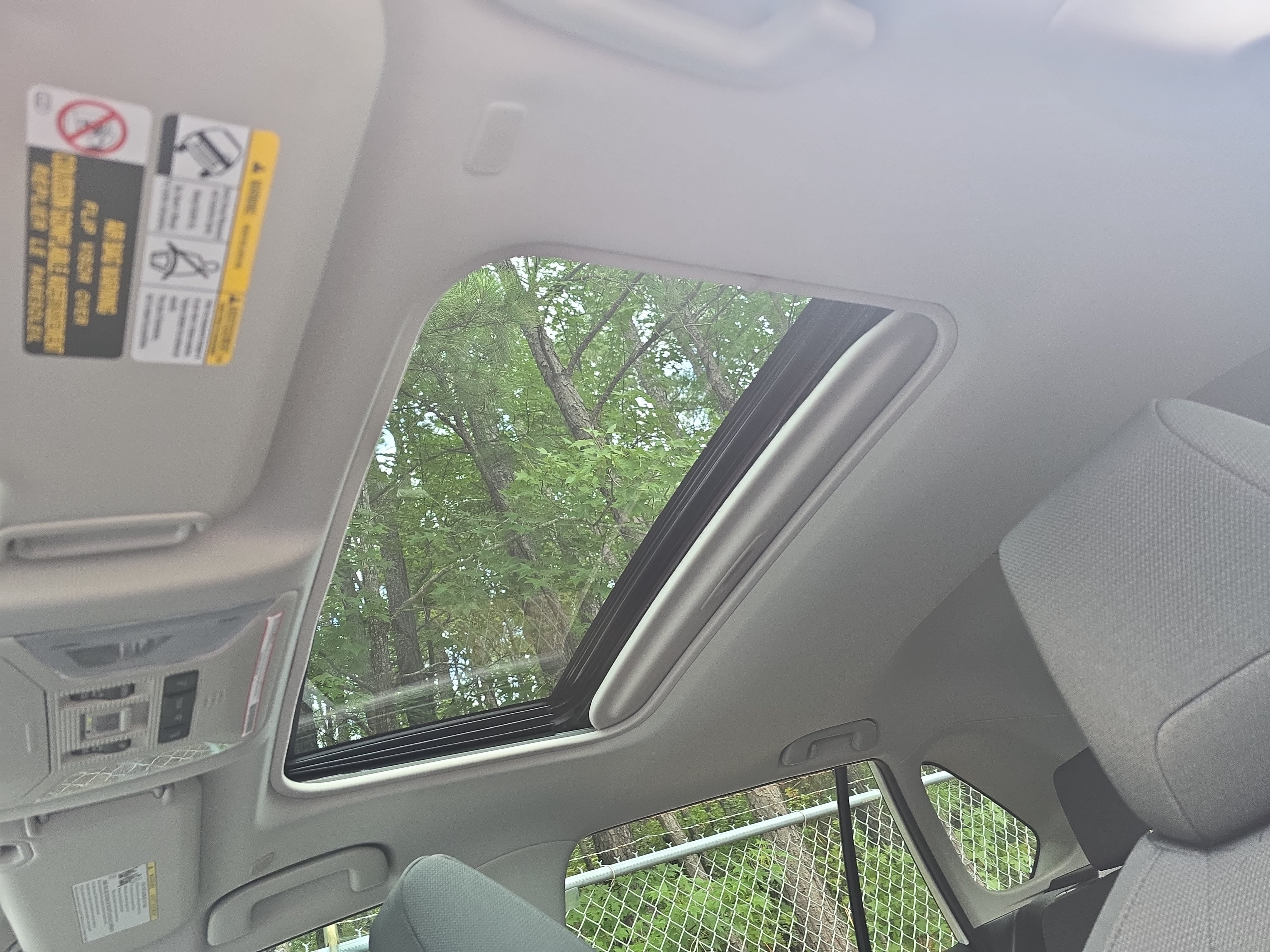 Used 2024 Toyota RAV4 XLE w/ Convenience Package FWD image 29
