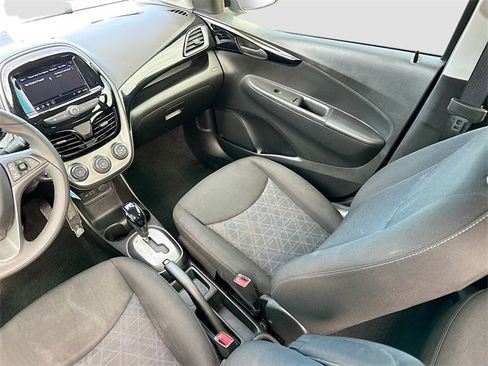 Used 2020 Chevrolet Spark LT image 21