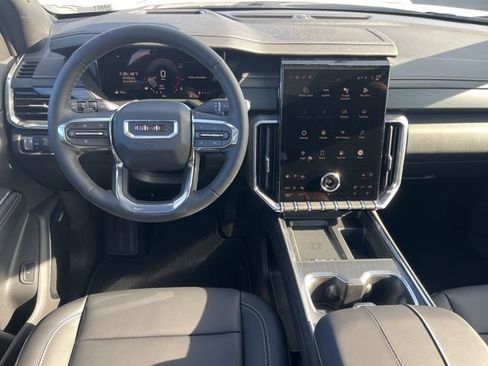 New 2026 GMC Acadia Elevation image 19