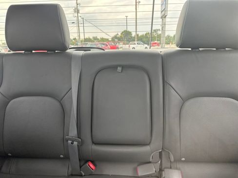 Used 2011 Nissan Frontier SL AWD/4WD image 20