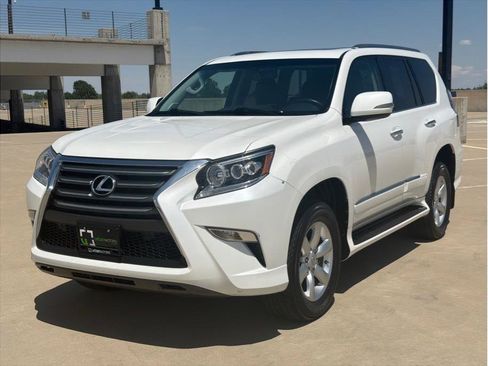 Used 2015 Lexus GX 460 w/ Comfort Package AWD/4WD image 3
