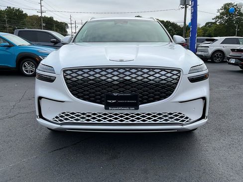 Used 2026 Genesis Electrified GV70 image 2
