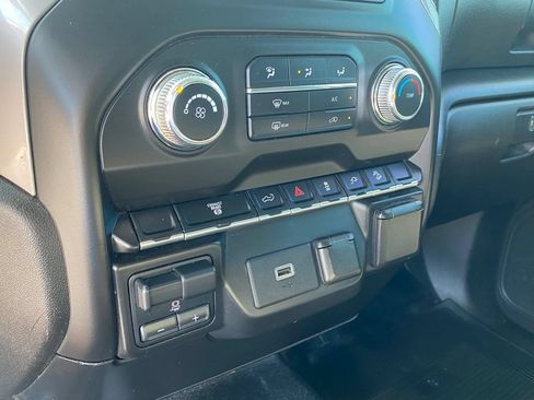 Used 2020 GMC Sierra 3500 4x4 Regular Cab w/ Convenience Package image 21