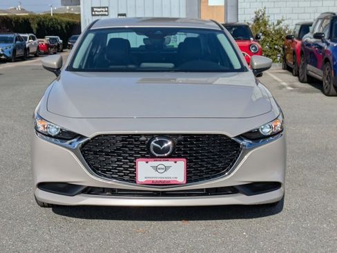 Used 2022 MAZDA MAZDA3 s image 2