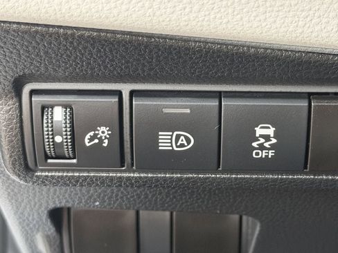Certified 2026 Toyota Corolla Cross L FWD image 23