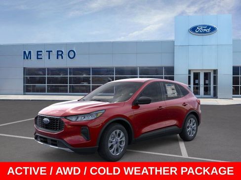 New 2025 Ford Escape Active w/ Cold Weather Package image 2