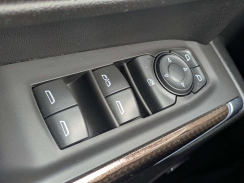 Certified 2023 Cadillac XT6 Premium Luxury AWD/4WD image 14