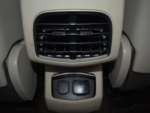 Used 2016 Lincoln MKZ Hybrid image 34