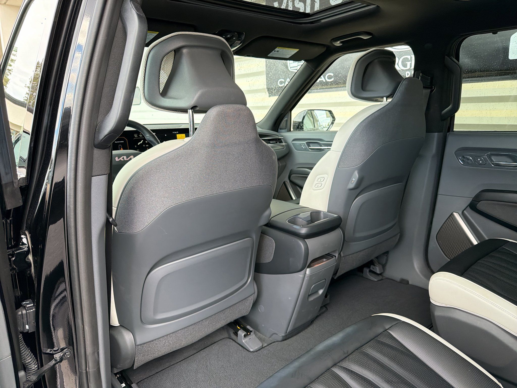 Certified 2024 Kia EV9 GT-Line AWD/4WD image 14