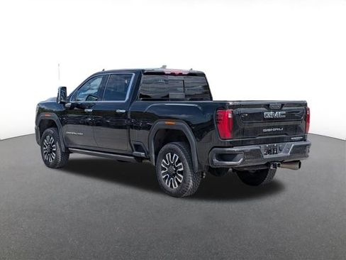 Used 2024 GMC Sierra 2500 Denali Ultimate w/ Max Trailering Package AWD/4WD image 4