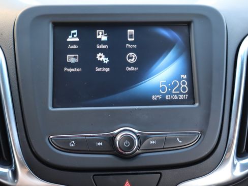Used 2018 Chevrolet Equinox LT FWD image 24