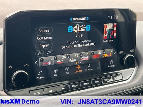 Used 2021 Nissan Rogue SL w/ Premium Package image 30