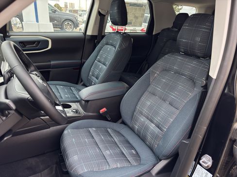 New 2025 Ford Bronco Sport Heritage w/ Convenience Package image 30