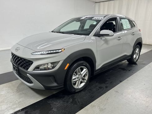 Used 2023 Hyundai Kona SE AWD/4WD image 5