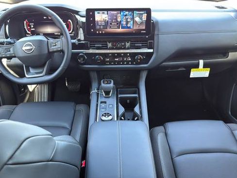 New 2026 Nissan Pathfinder SL AWD/4WD image 7