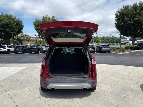 Used 2014 Ford Escape SE FWD image 9