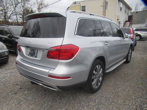 Used 2013 Mercedes-Benz GL 450 4MATIC image 6