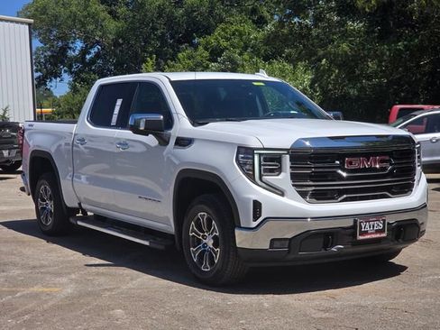 Used 2025 GMC Sierra 1500 SLT AWD/4WD image 3