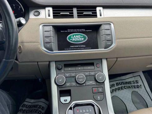 Used 2015 Land Rover Range Rover Evoque Pure Premium image 25