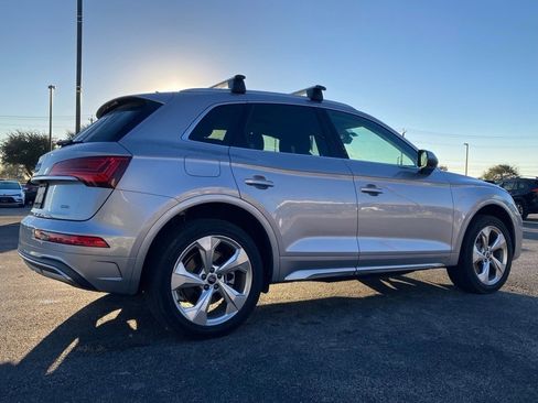 Used 2021 Audi Q5 2.0T Premium Plus w/ Premium Plus Package image 4
