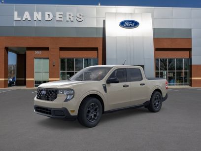 New 2025 Ford Maverick XLT w/ XLT Luxury Package
