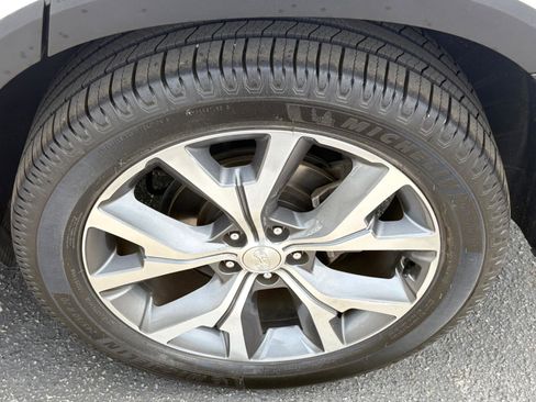 Used 2022 Hyundai Palisade SEL w/ Convenience Package FWD image 14