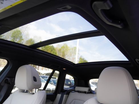 Used 2023 BMW X3 xDrive30i w/ M Sport Package image 14