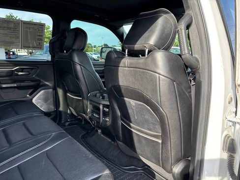 Used 2019 RAM 1500 Limited AWD/4WD image 11