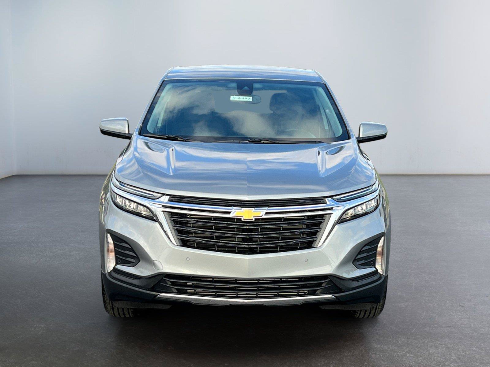 Used 2024 Chevrolet Equinox LT FWD image 8