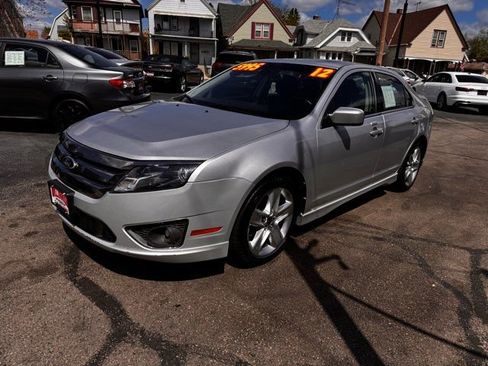 Used 2012 Ford Fusion Sport FWD image 3